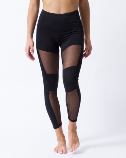 4 Tips To Find Inexpensive Yoga Clothes Online | Fashionteria